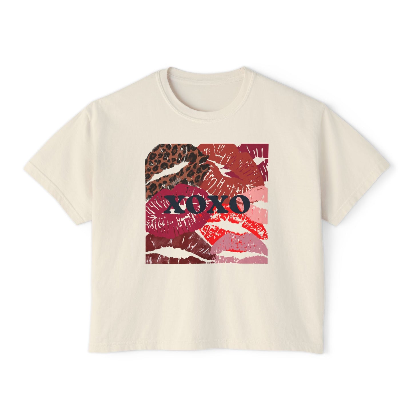 Sealed With a Kiss Tee